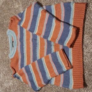 GiGiO Medium Striped Sweater! Textured striping! Very soft!